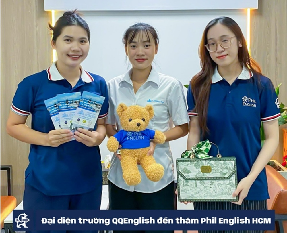 Đại diện trường Anh ngữ QQ English thăm văn phòng Phil English HCM vào tháng 9/2025