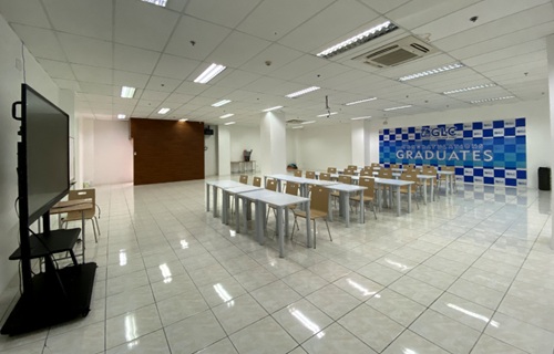 review-co-so-vat-chat-truong-anh-ngu-glc-18