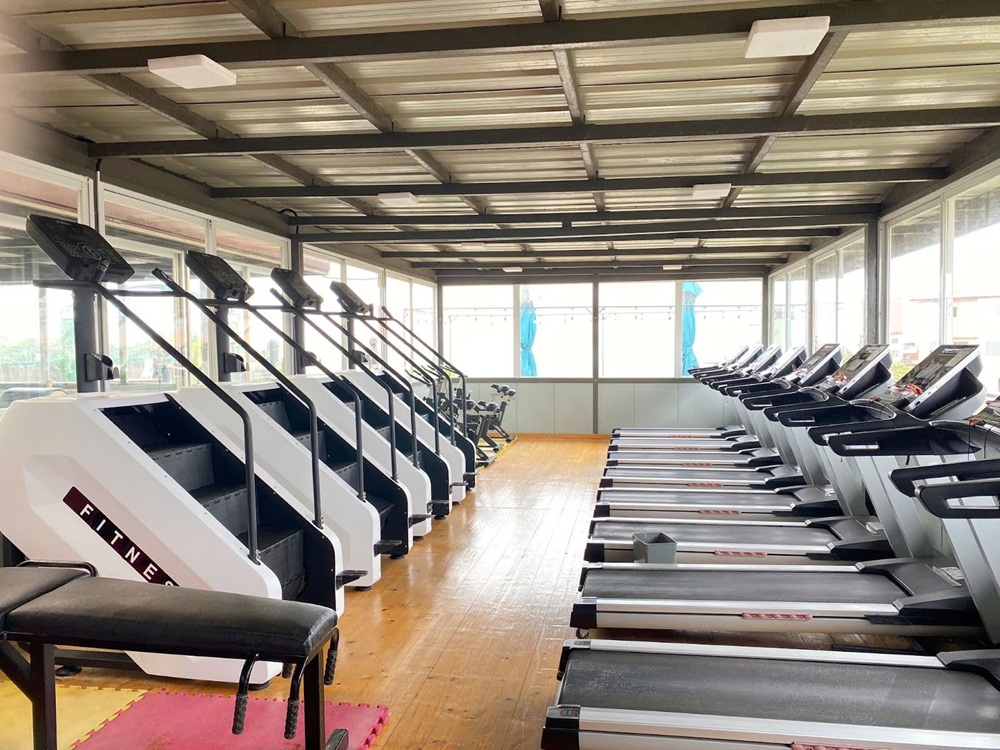 review-co-so-vat-chat-cua-truong-anh-ngu-monol-8