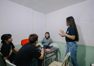 truong-anh-ngu-e-room-csvc-2