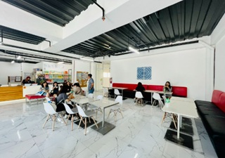 truong-anh-ngu-e-room-csvc-5