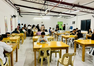 truong-anh-ngu-e-room-csvc-6