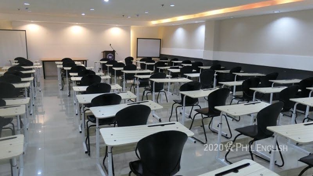 review-mk-academy-moi-truong-hoc-tap-an-toan-chuan-quoc-te-tai-iloilo-10