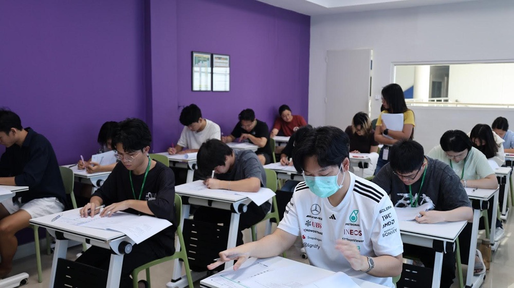 review-philinter-truong-anh-ngu-lau-doi-ky-luat-va-chat-luong-hang-dau-tai-philippines-13