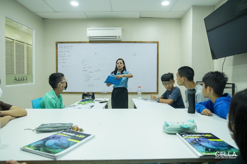 review-truong-cella-uni-trai-nghiem-hoc-tieng-anh-chat-luong-cao-va-moi-truong-sparta-tu-2026-2