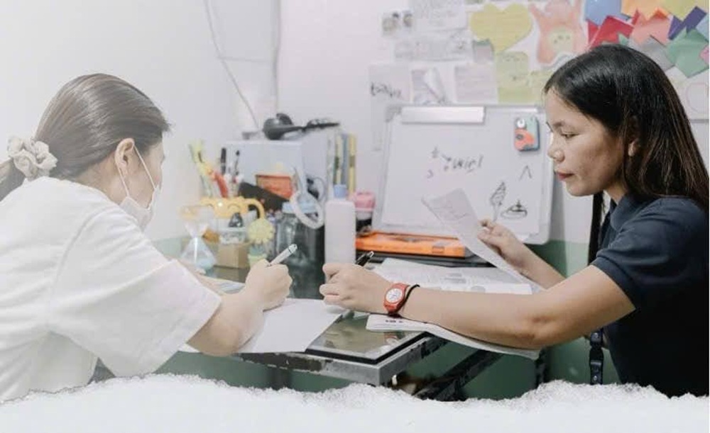 review-truong-e-room-du-hoc-tiet-kiem-nhung-van-dam-bao-chat-luong-2