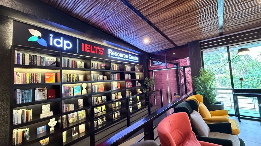 review-truong-ev-hoc-tieng-anh-trong-khuon-vien-sang-trong-va-chuan-chinh-18