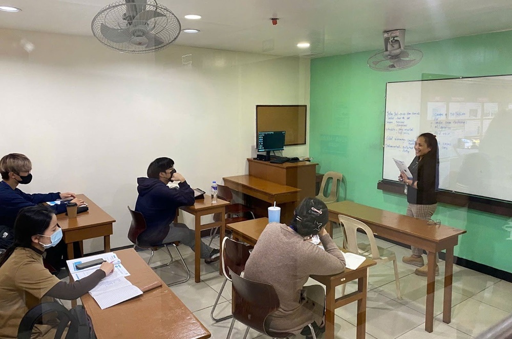 review-truong-pines-main-moi-truong-hoc-tieng-anh-ky-luat-chu-trong-chat-luong-3