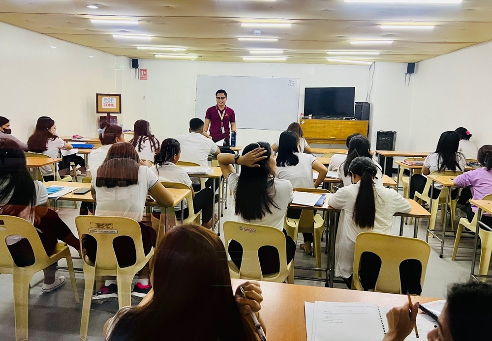 review-truong-smeag-capital-chat-luong-dao-tao-on-dinh-ket-qua-ielts-an-tuong-3