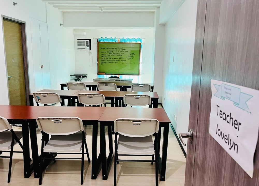 review-we-academy-truong-anh-ngu-lau-doi-tai-iloilo-voi-chi-phi-tiet-kiem-va-moi-truong-hoc-tap-am-cung-8