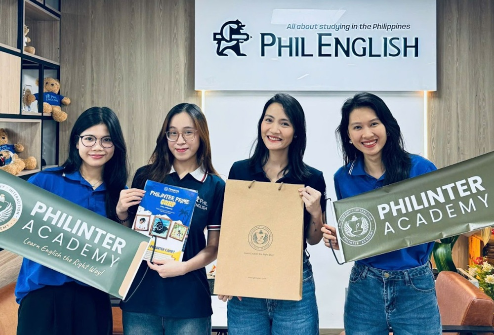 dai-dien-truong-anh-ngu-philinter-tham-van-phong-phil-english-hcm-vao-thang-9-2025