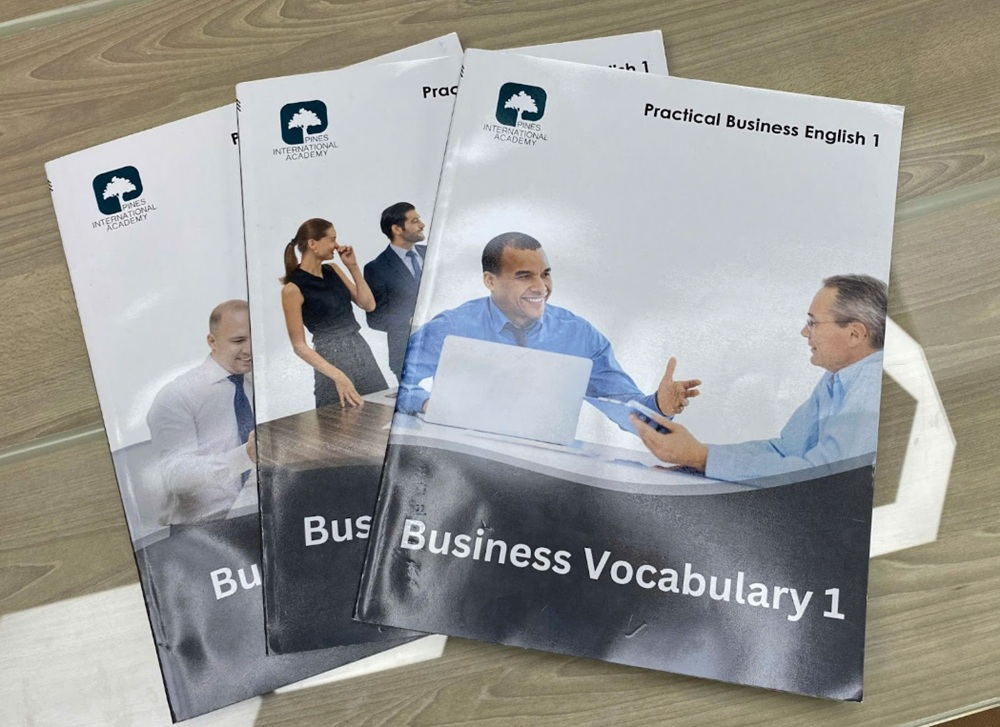 dai-dien-truong-anh-ngu-pines-tham-van-phong-phil-english-hcm-3