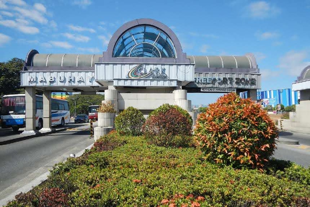 cam-nang-du-hoc-clark-thanh-pho-yen-binh-voi-nhieu-giao-vien-ban-ngu-18